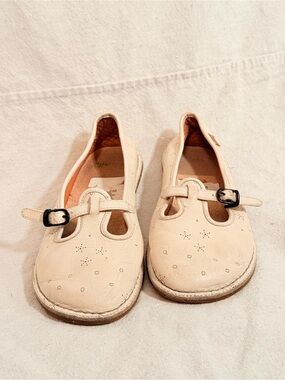 Camper Cream Mary Jane Shoes with Buckle